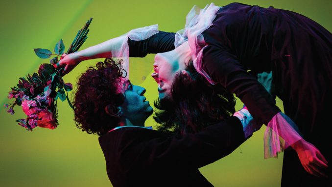 flyingorg_img_1493874627_L-WEB1_Kneehigh_TheFlyingLoversofVitebsk