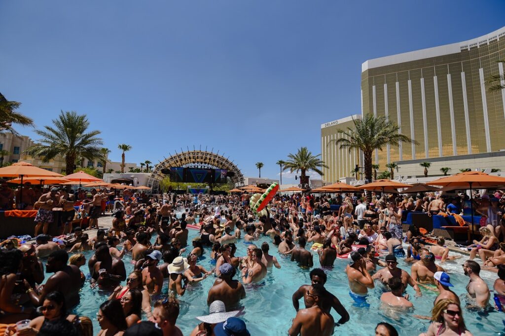 Daylight Beach Club returns to Mandalay Bay as an adult pool on