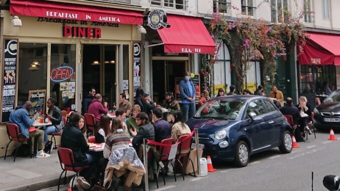 “Let Them Eat Pancakes” – Enjoying an American Breakfast in Paris ...