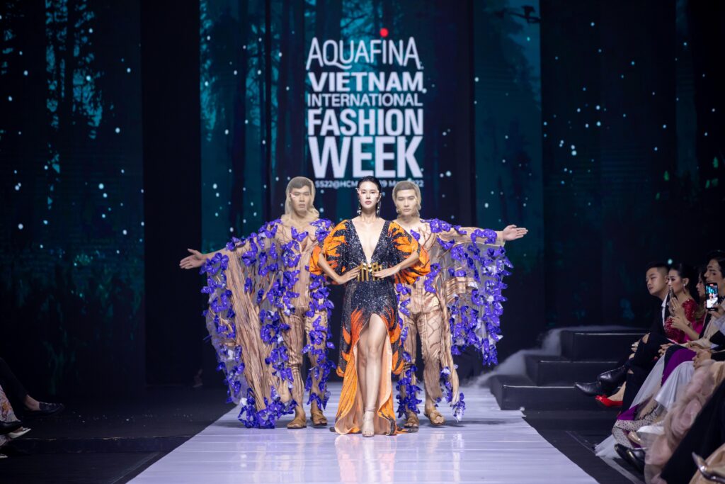 Image Đàm Vĩnh Hưng image beautiful image beautiful image beautiful image beautiful image beautiful - Aquafina Vietnam International Fashion Week Spring/Summer 2022 ...